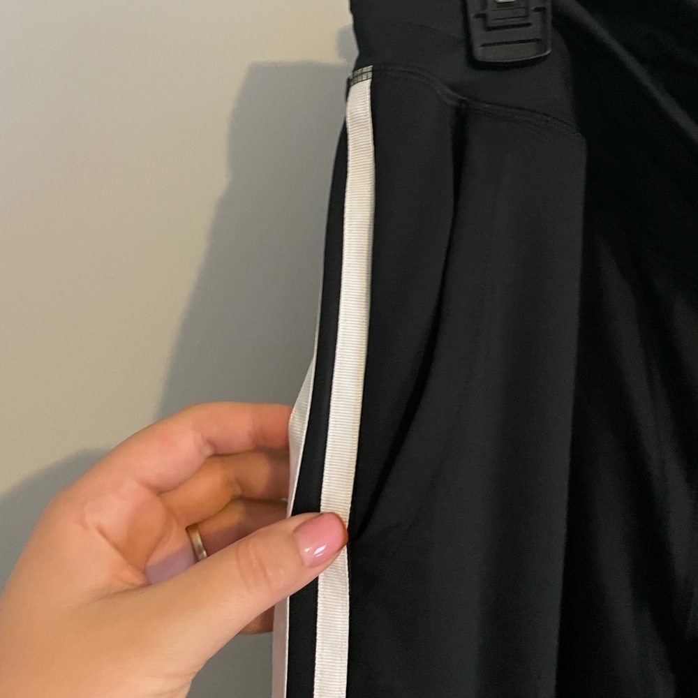NWOT adidas sport leggings 11 - Picture 6 of 8